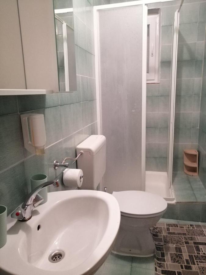 Smjestajni Objekt Padovan Banjol Bagian luar foto